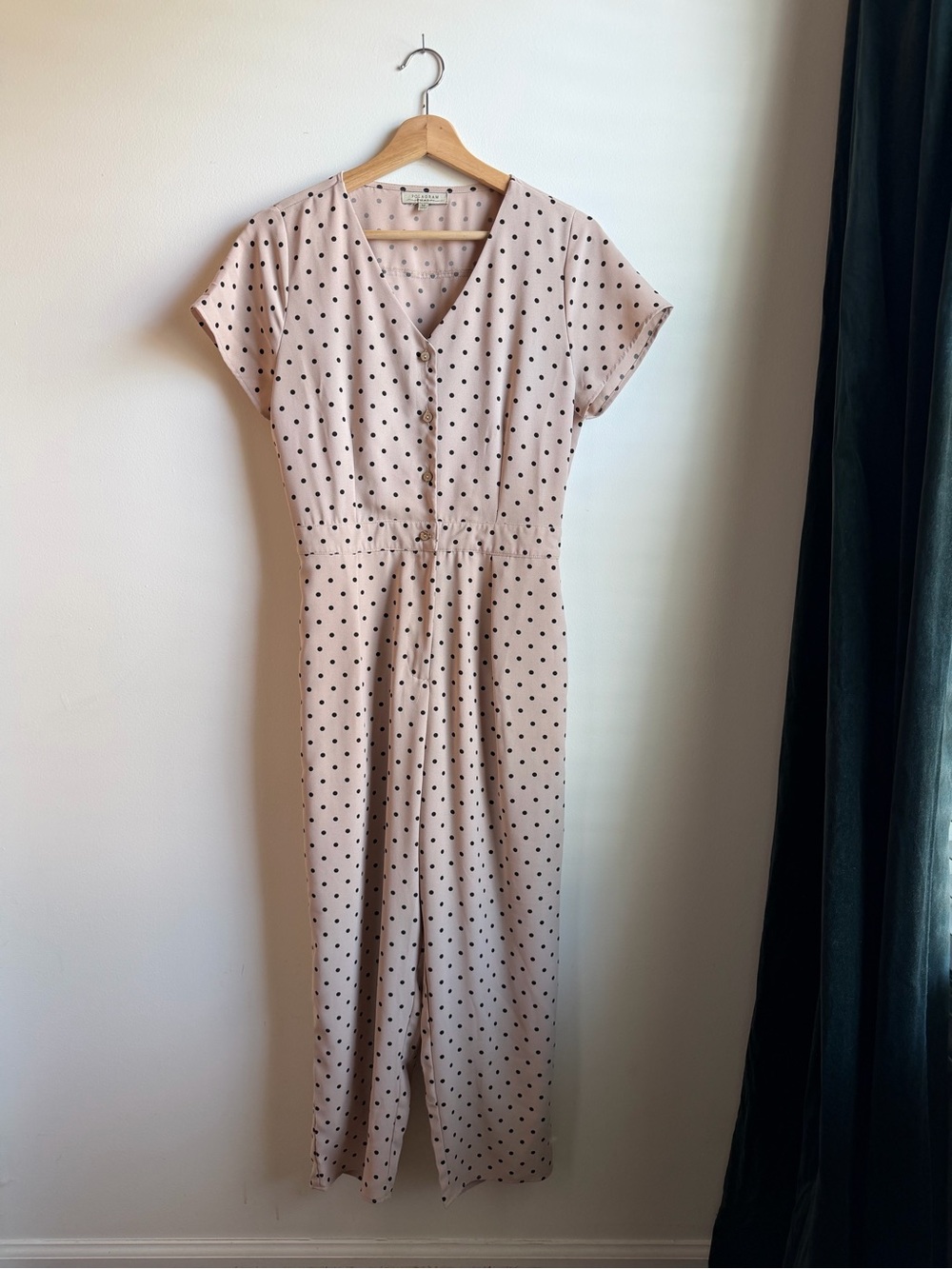 Polagram Women’s Ecru Polka Dot Short Sleeve Romper Medium